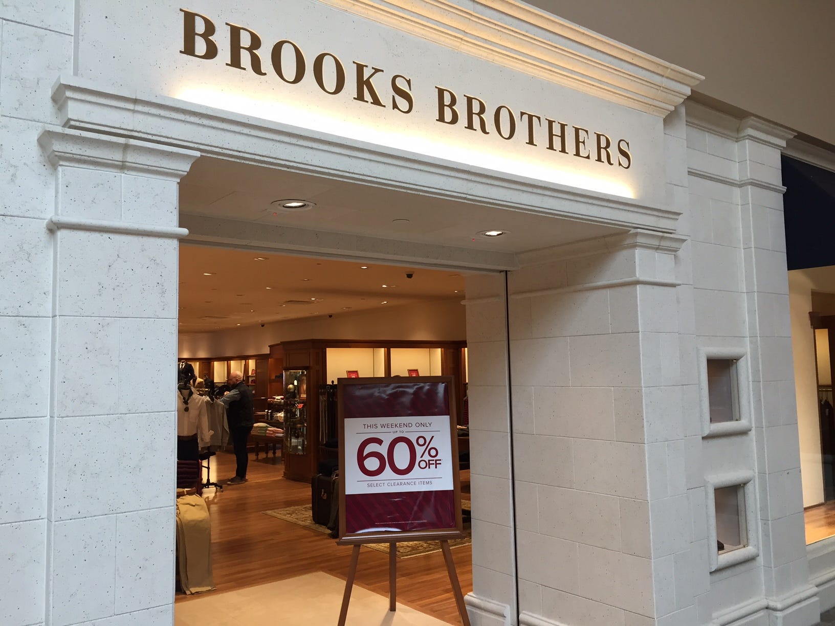 brooks clearance store